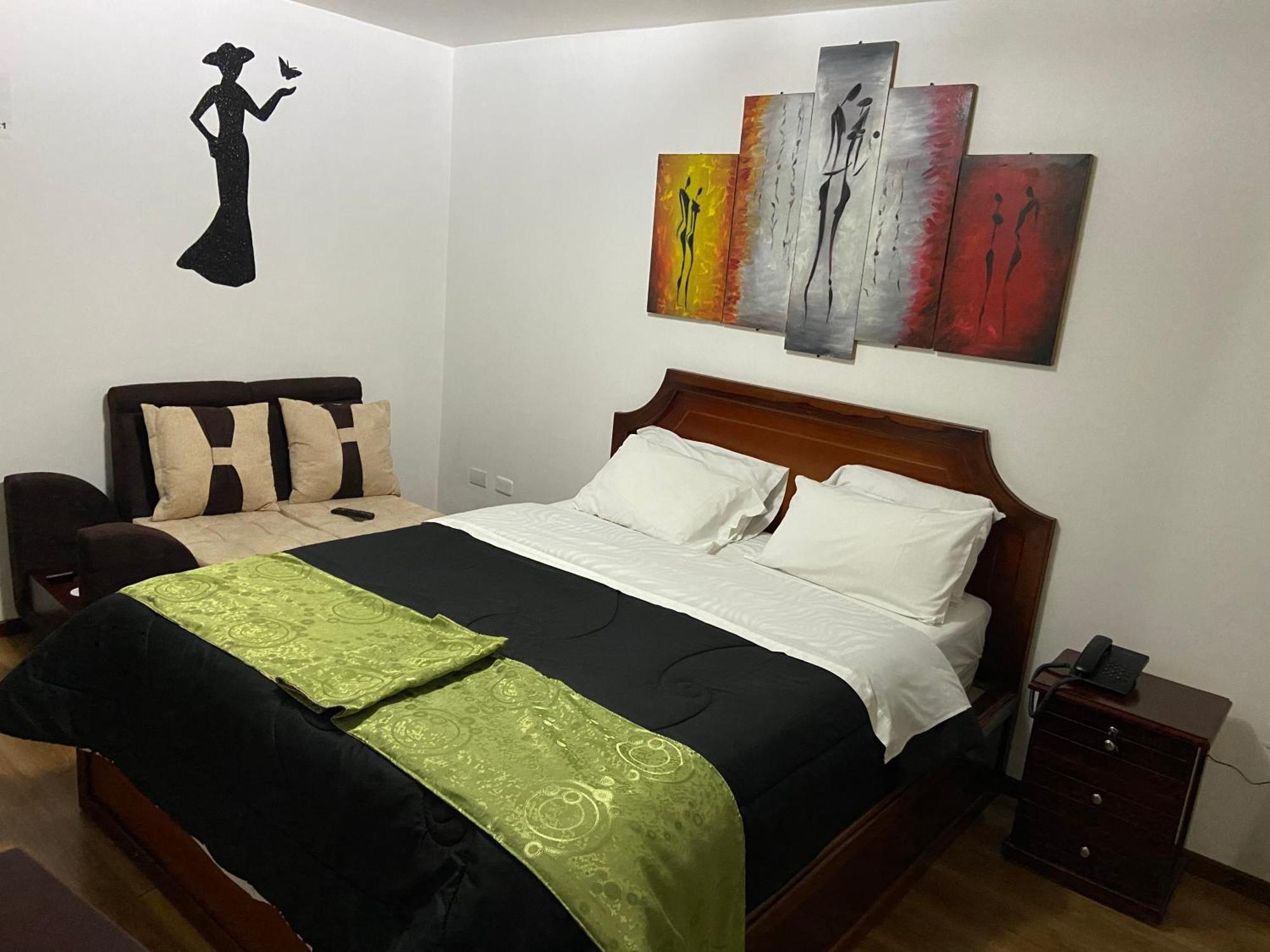 Loreto hotel Latacunga Buitenkant foto